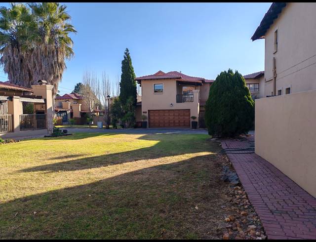 292M² VACANT LAND FOR SALE IN RISIVILLE